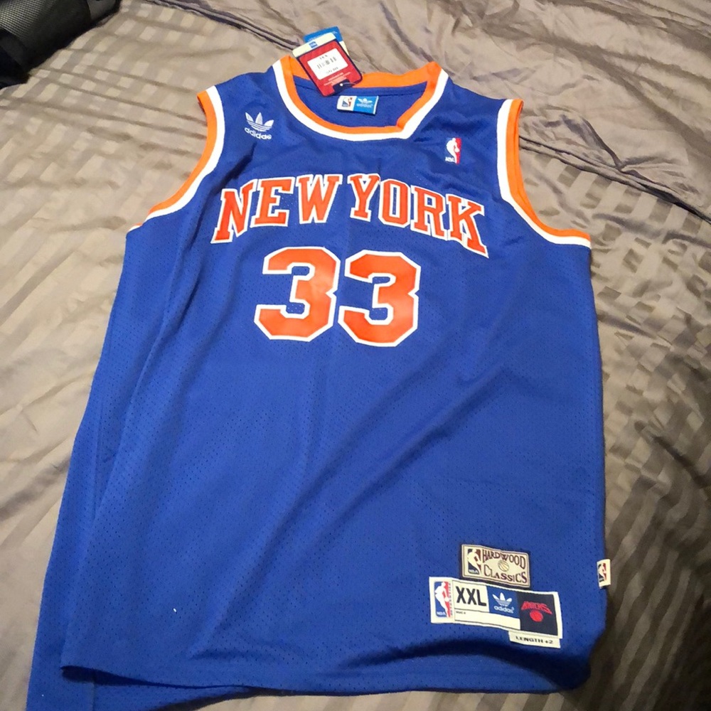 Patrick ewing hardwood classic swingman jersey